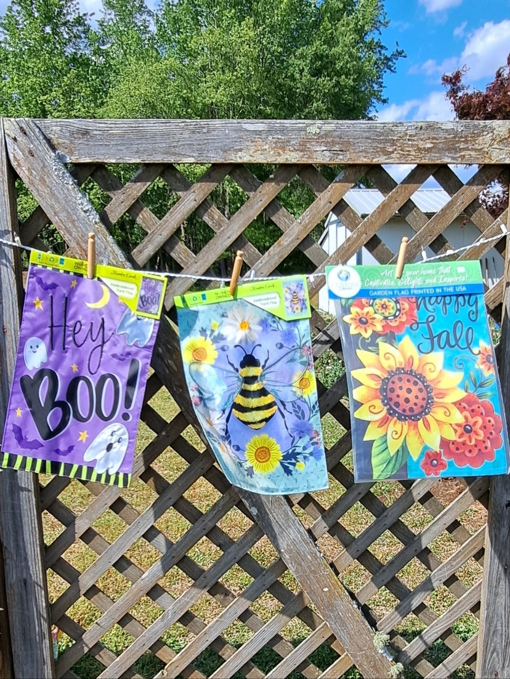 Set of 3 NWT Decorative Garden Flags - Bee, Sunflower Happy Fall, Hey Boo!